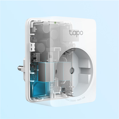 The courier is delivering the courier.The owner talks to the courier through tapo c500